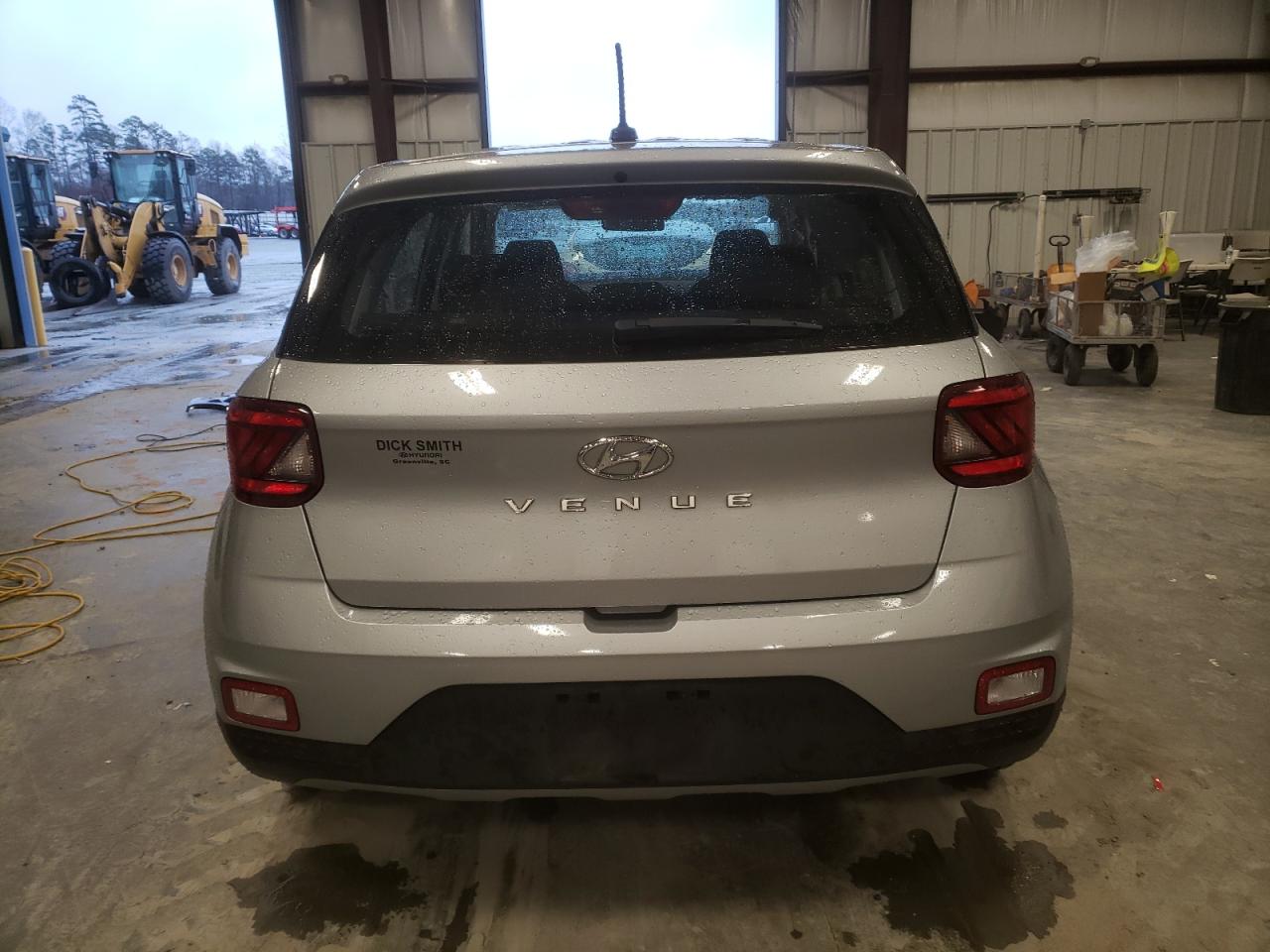 2023 Hyundai Venue - Image 6