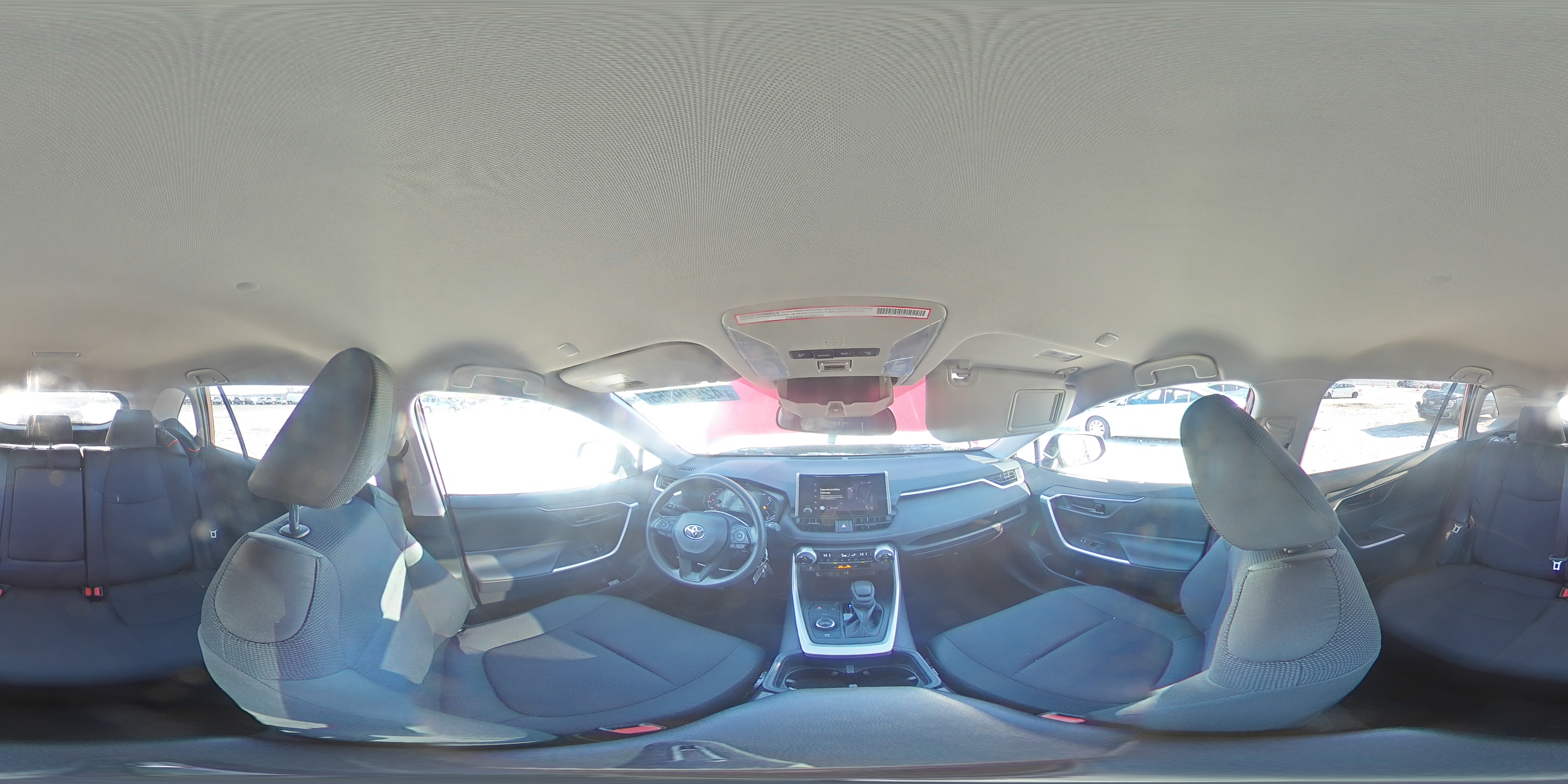 2024 Toyota RAV 4 - Image 14