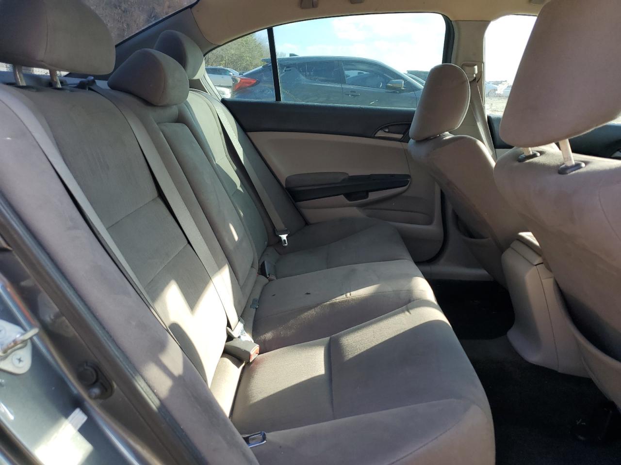 2011 Honda Accord - Image 10