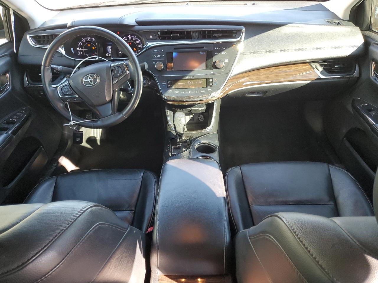 2013 Toyota Avalon - Image 8