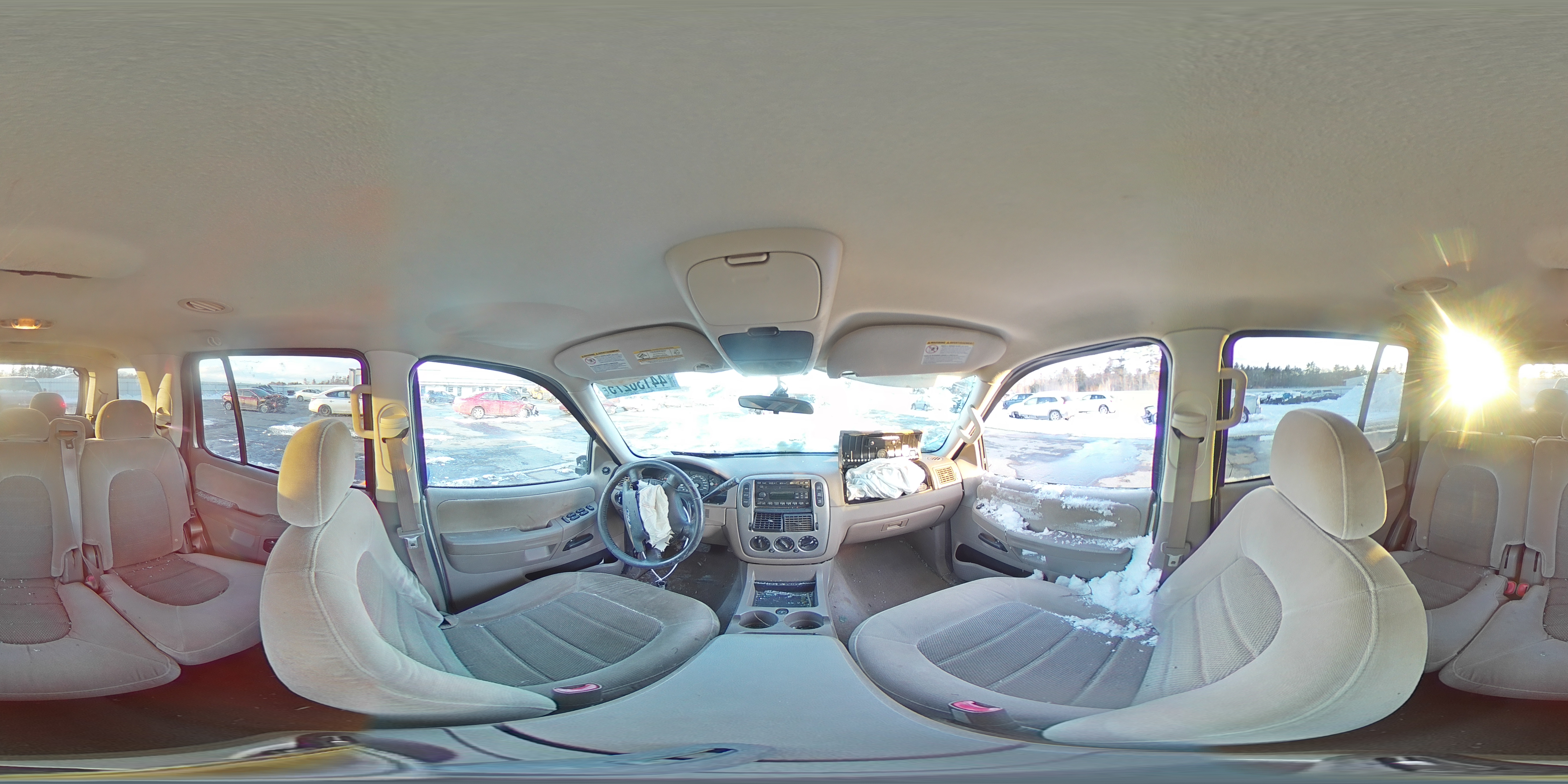 2005 Ford Explorer - Image 14