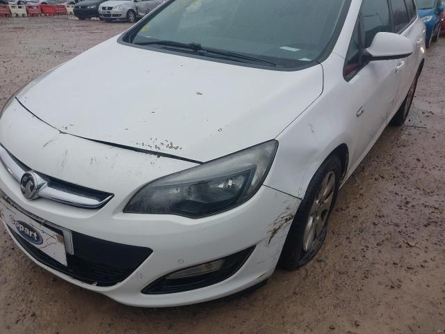 2014 VAUXHALL ASTRA DESI