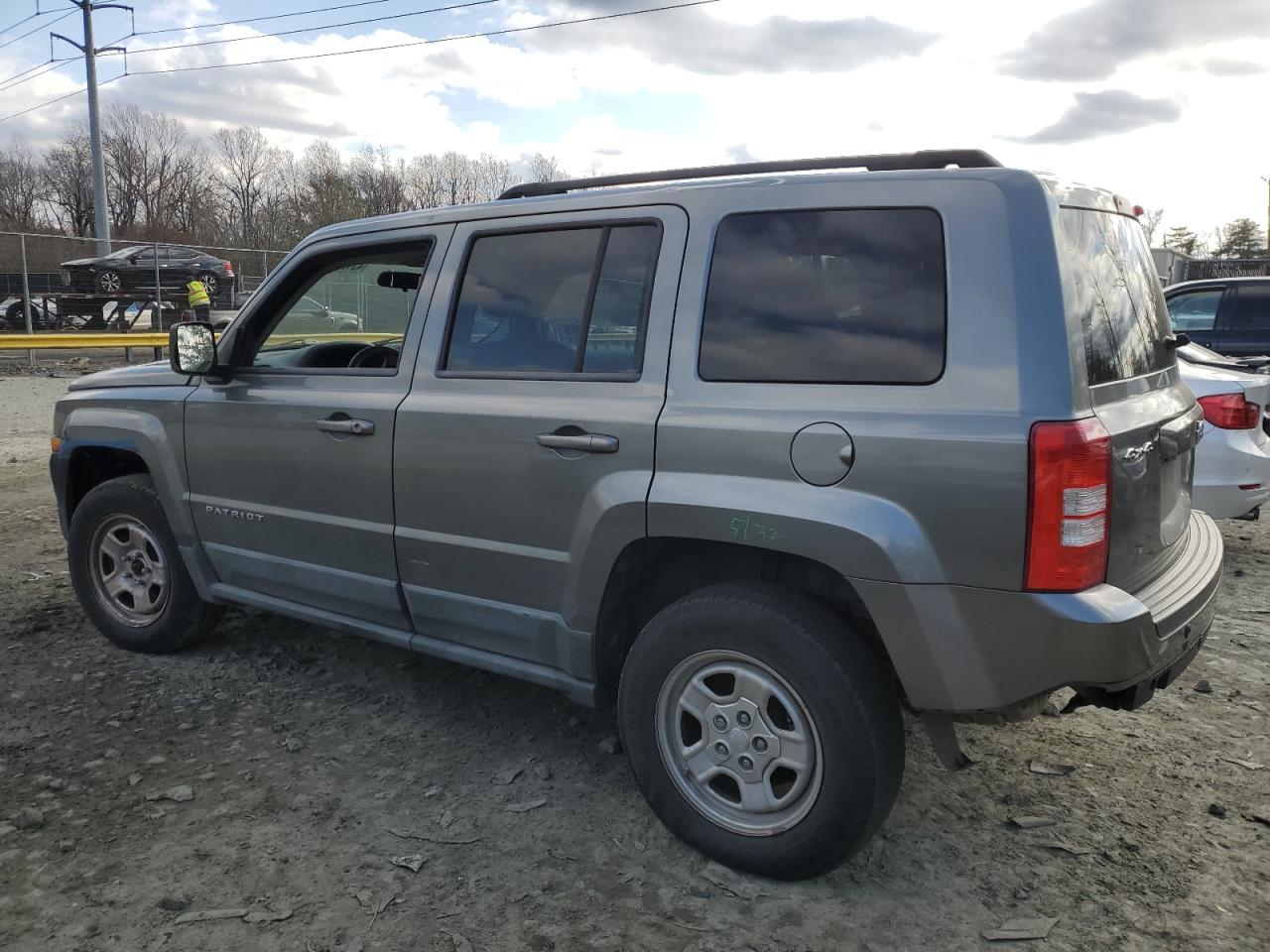 2012 Jeep Liberty (Patriot) - Image 2