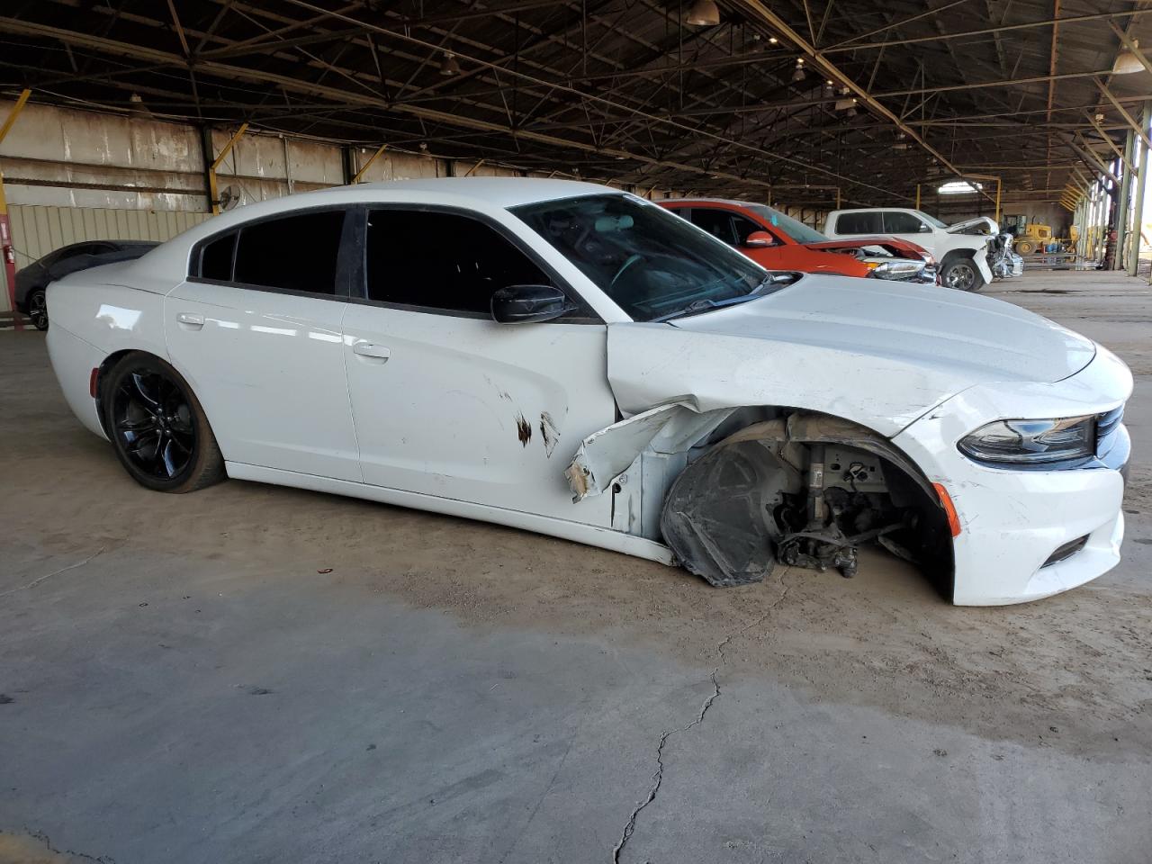 2018 Dodge Charger - Image 4