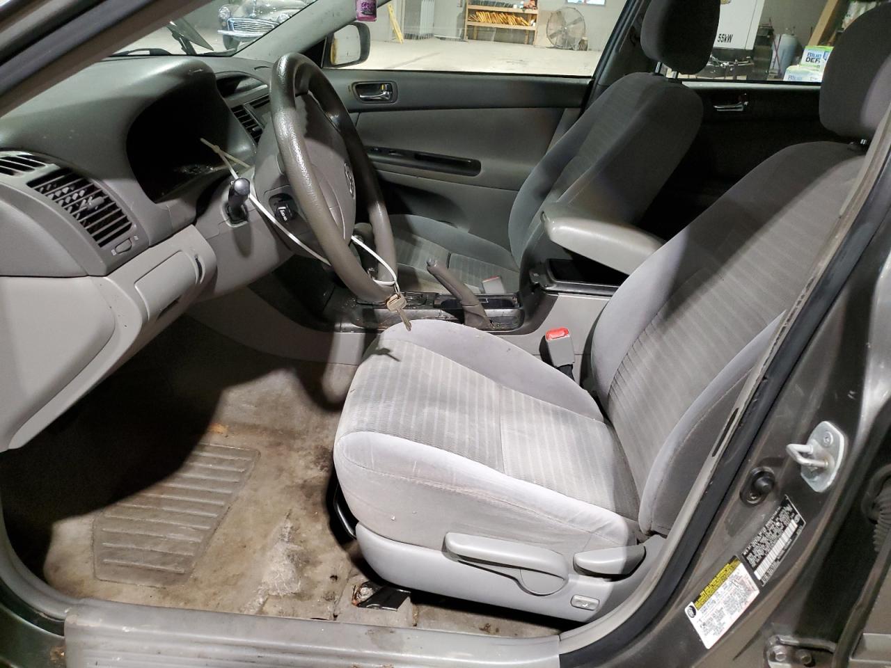 2006 Toyota Camry - Image 7