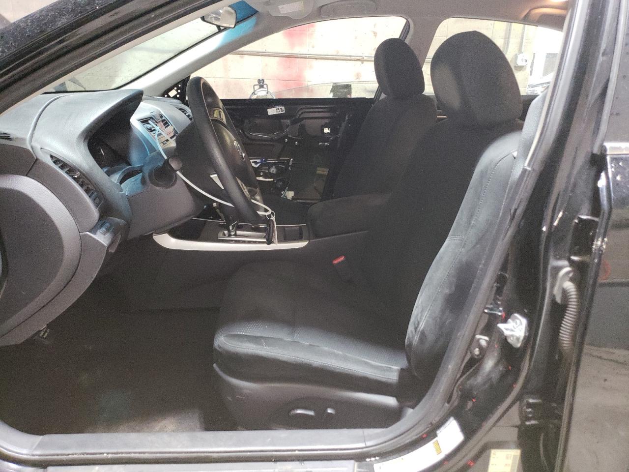 2015 Nissan Altima - Image 7
