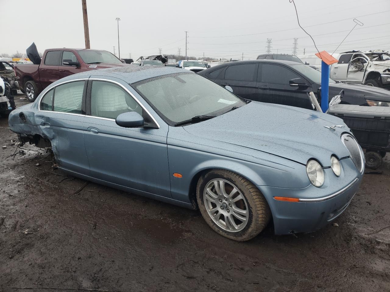 2005 Jaguar S-Type - Image 4