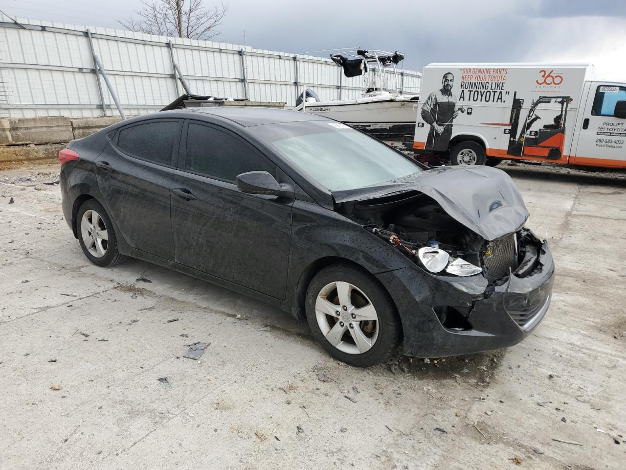 2013 Hyundai Elantra - Image 4