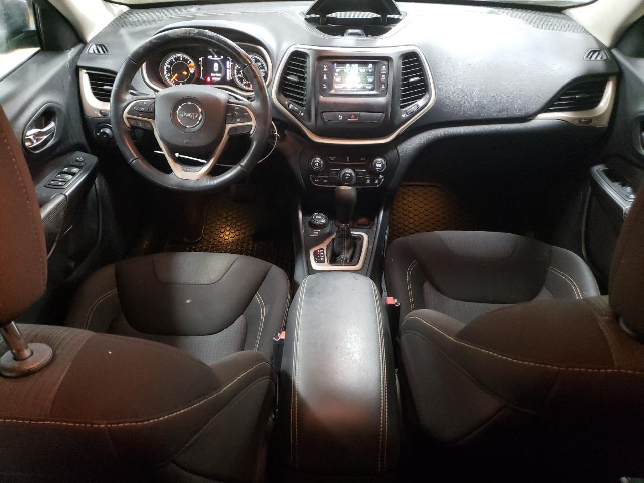2016 Jeep Grand Cherokee - Image 8
