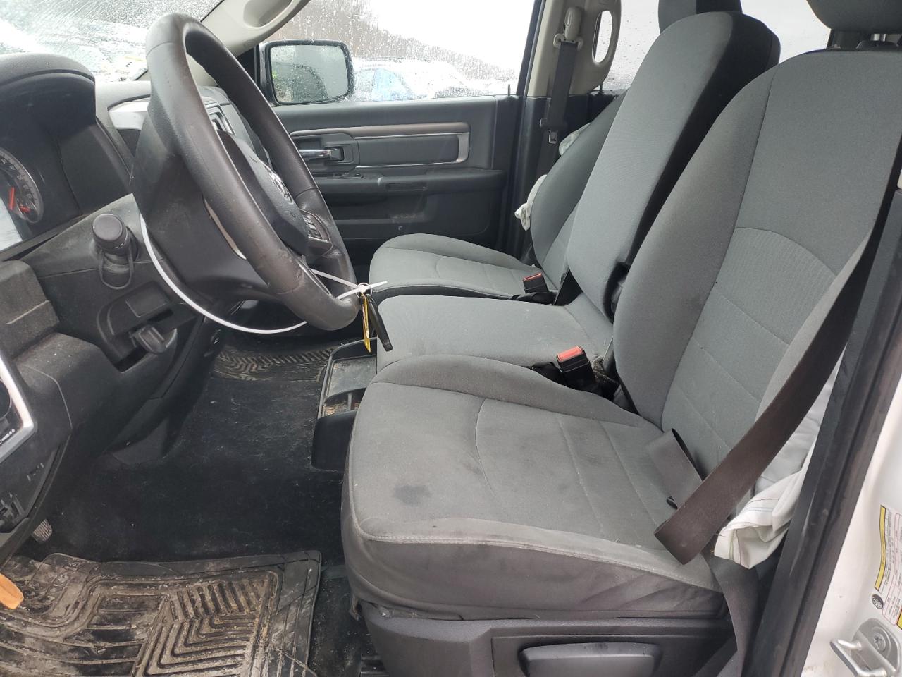 2021 RAM 1500 - Image 7