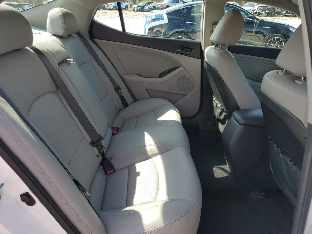 2015 Kia Optima - Image 10