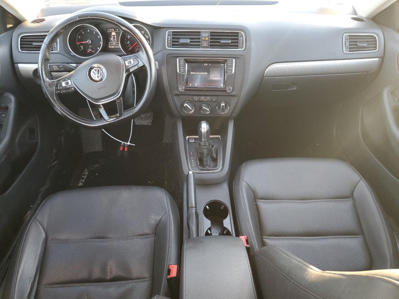 2017 Volkswagen Jetta - Image 8