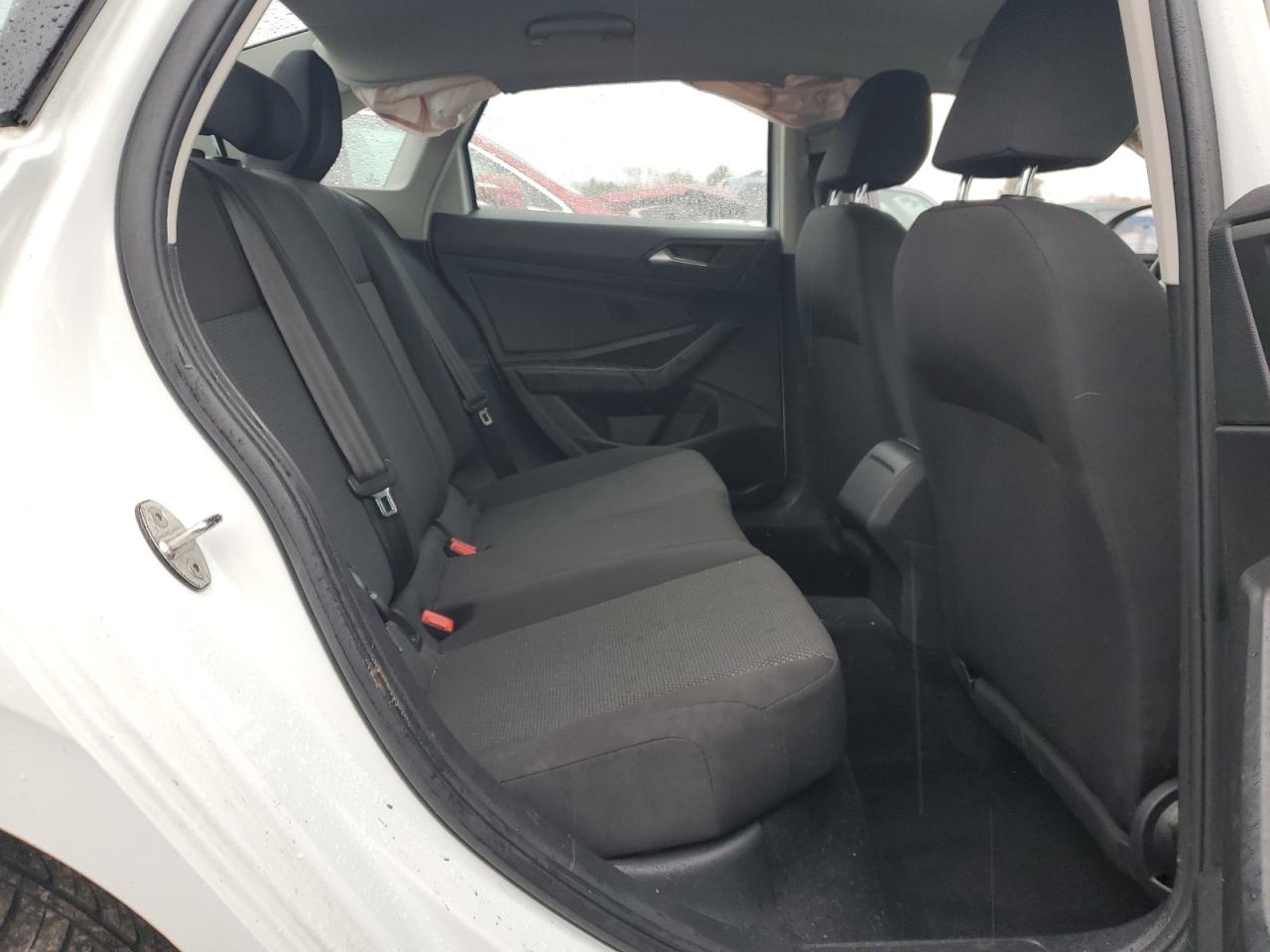 2019 Volkswagen Jetta - Image 10
