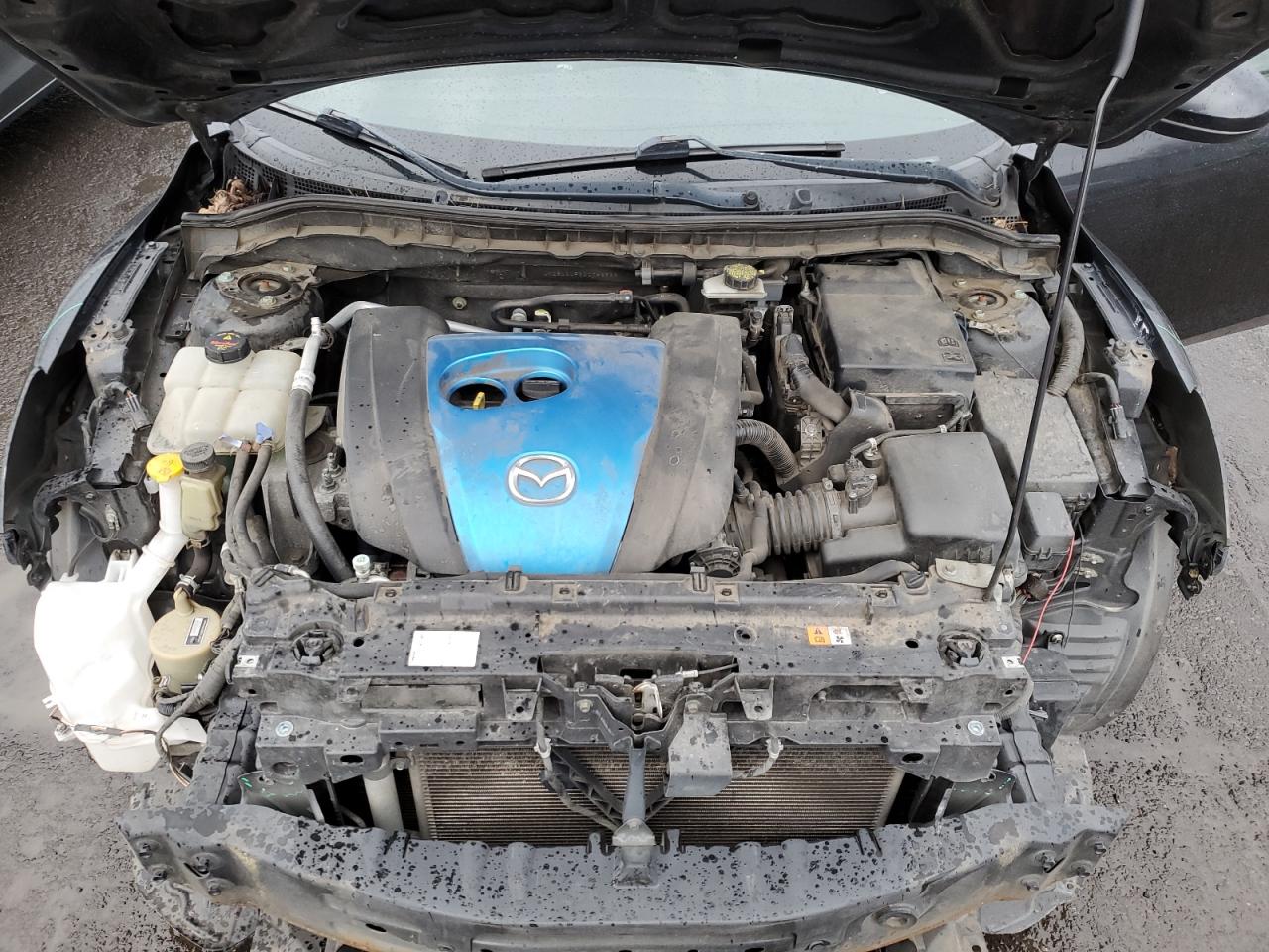 2013 Mazda 3 - Image 11