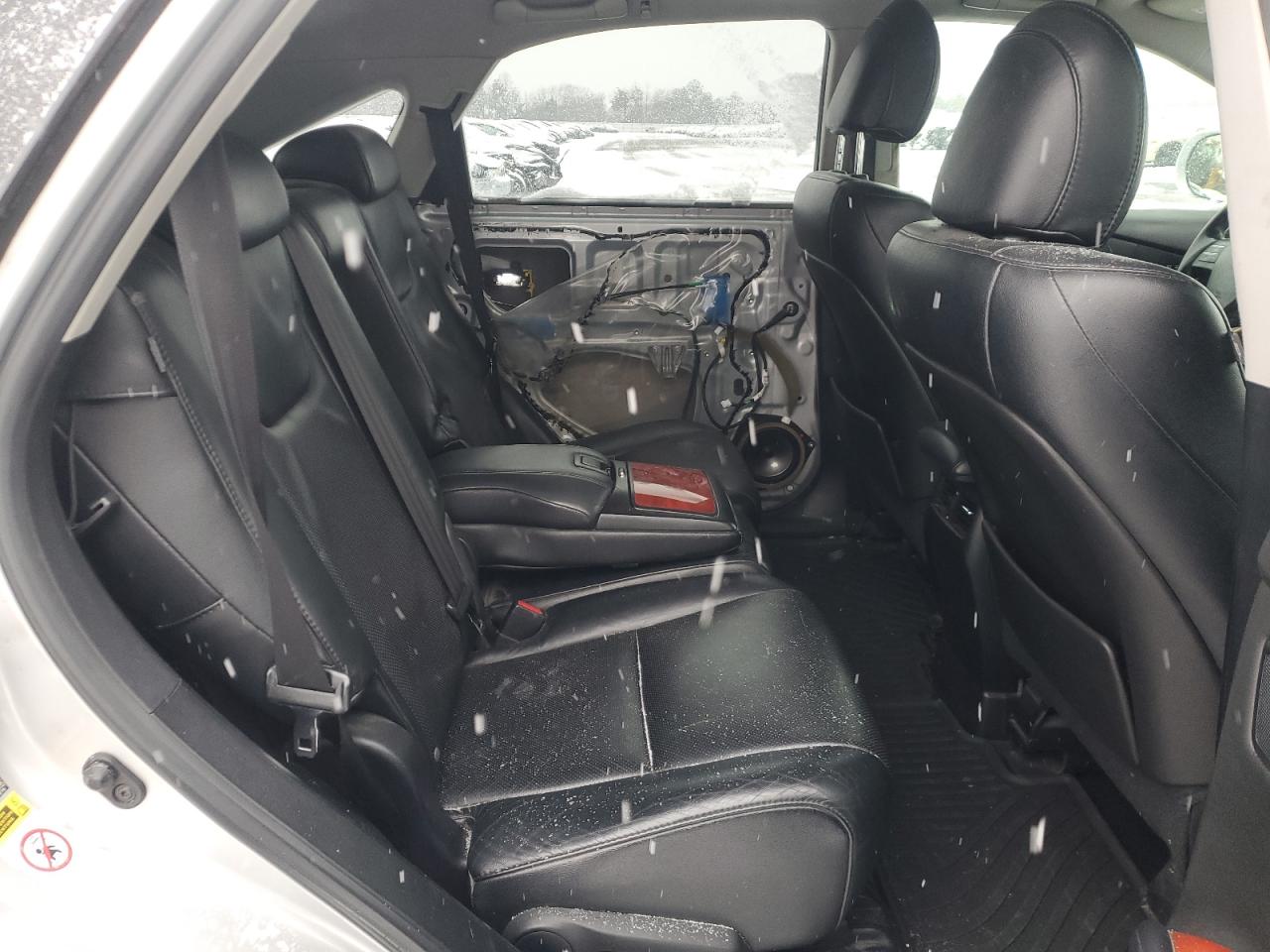 2010 Lexus RX - Image 11