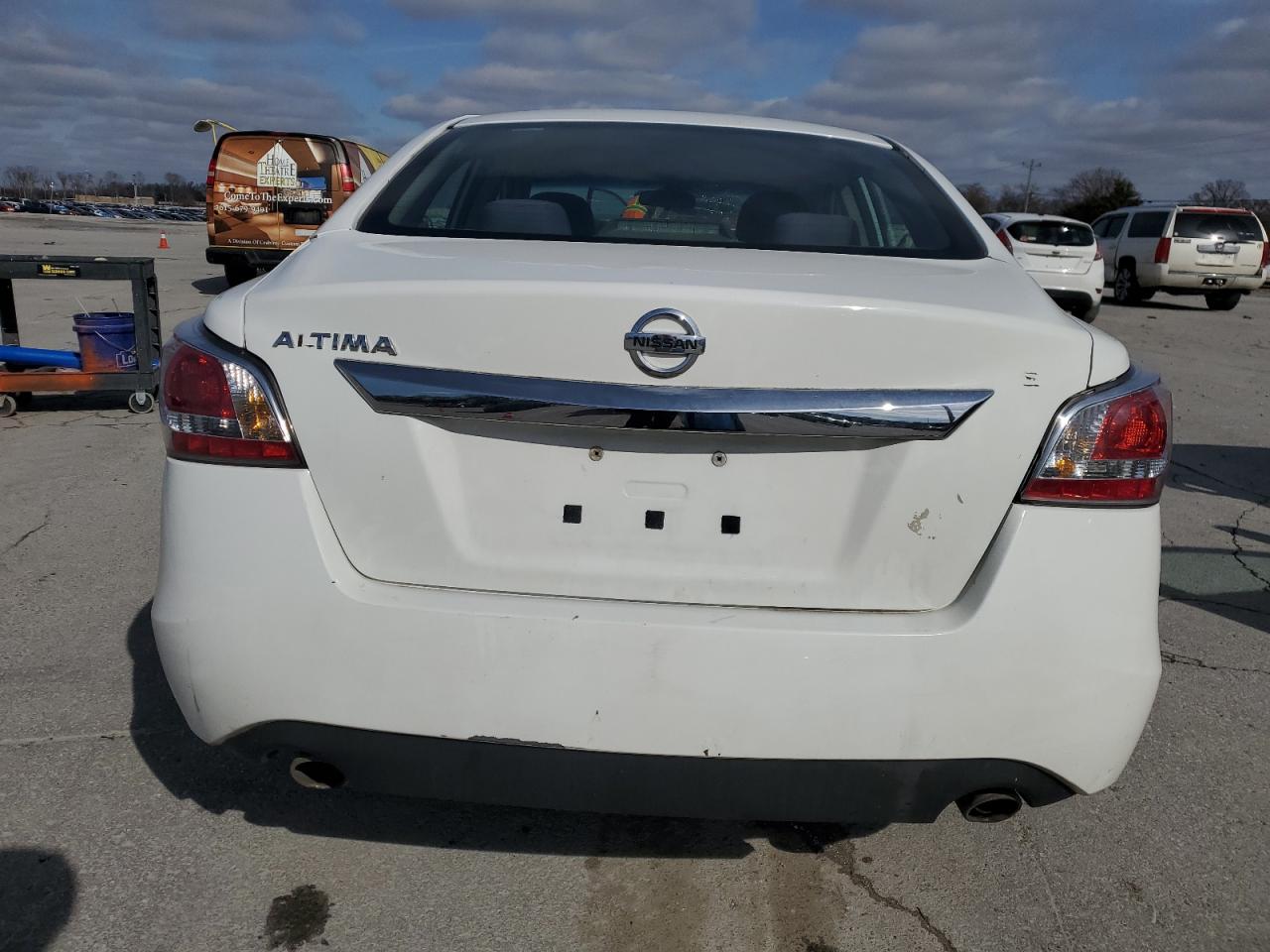2015 Nissan Altima - Image 6