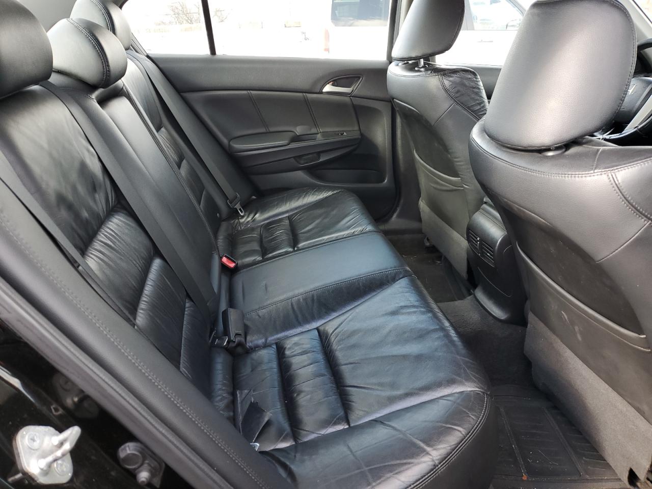 2011 Honda Accord - Image 10