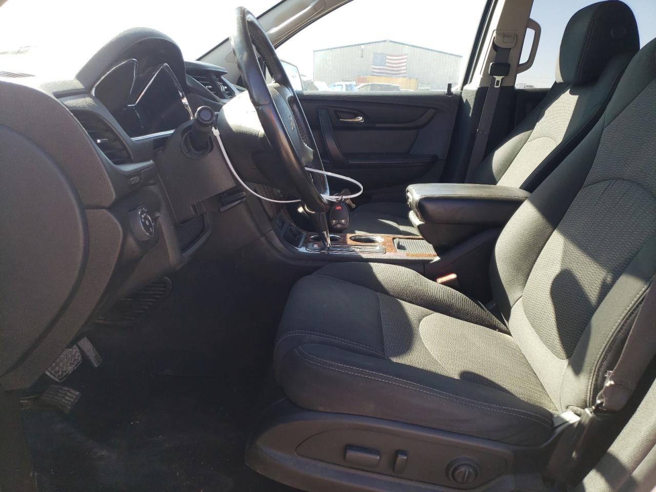 2014 Chevrolet Traverse - Image 7