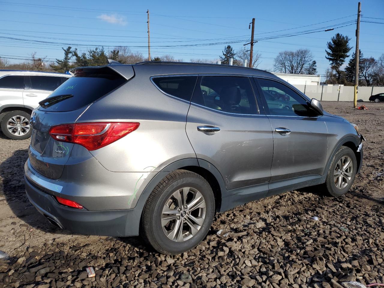 2014 Hyundai Santa Fe - Image 3