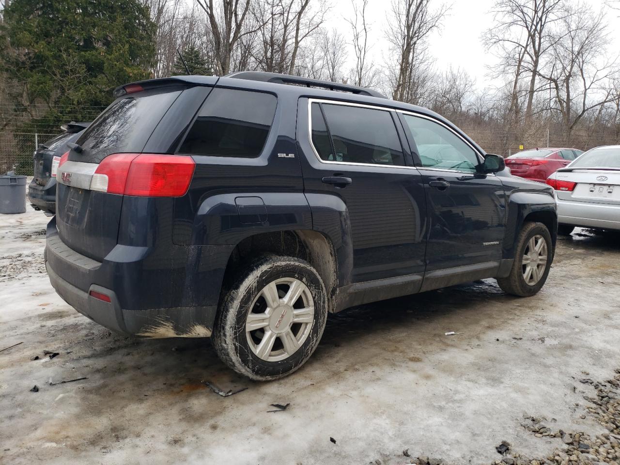 2015 GMC Terrain - Image 3