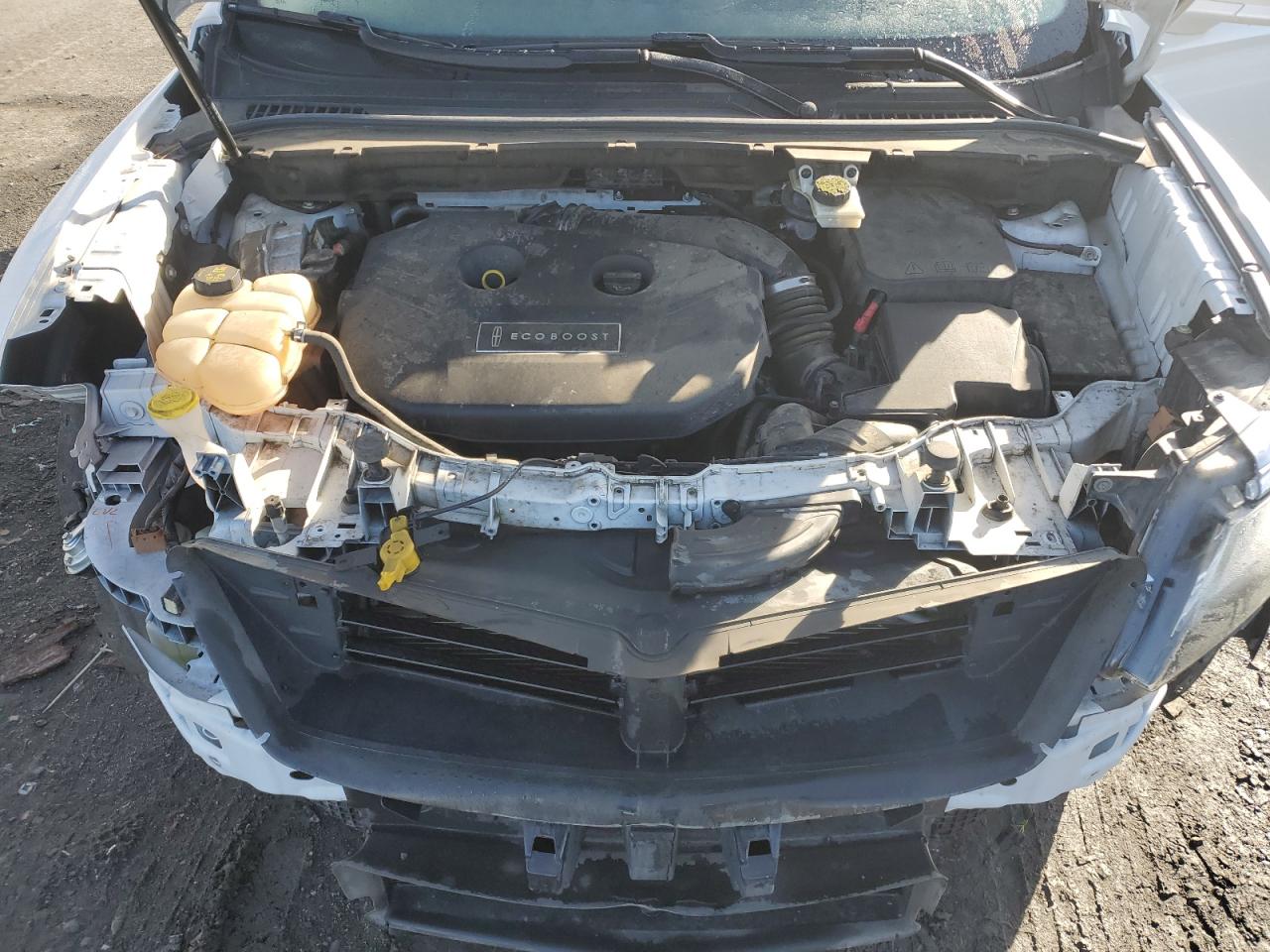 2016 Lincoln MKC - Image 12