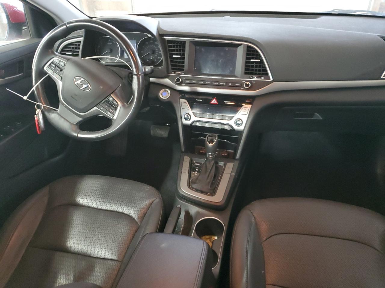 2017 Hyundai Elantra - Image 8