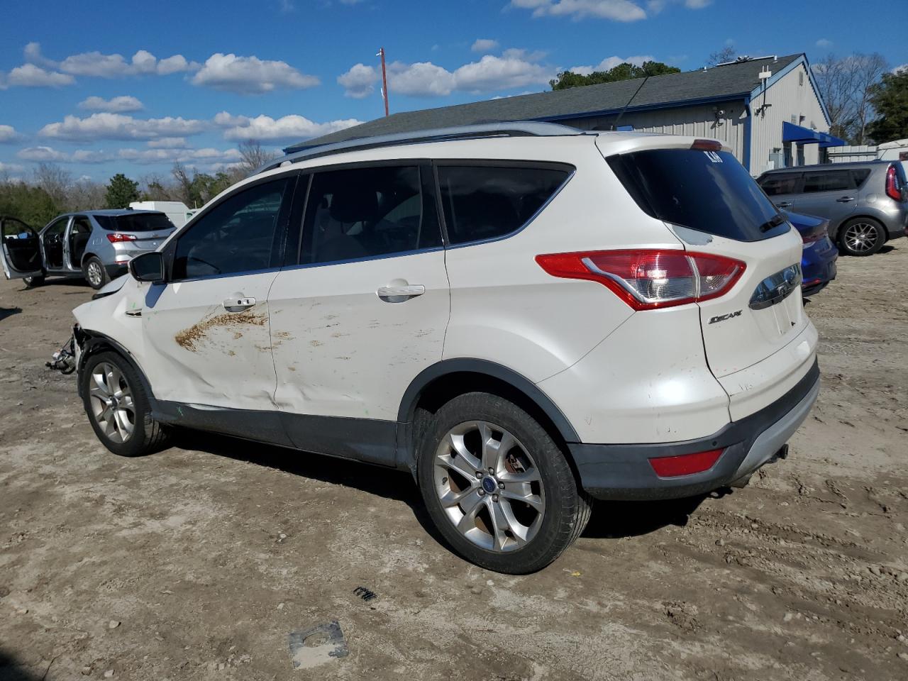 2014 Ford Escape - Image 2