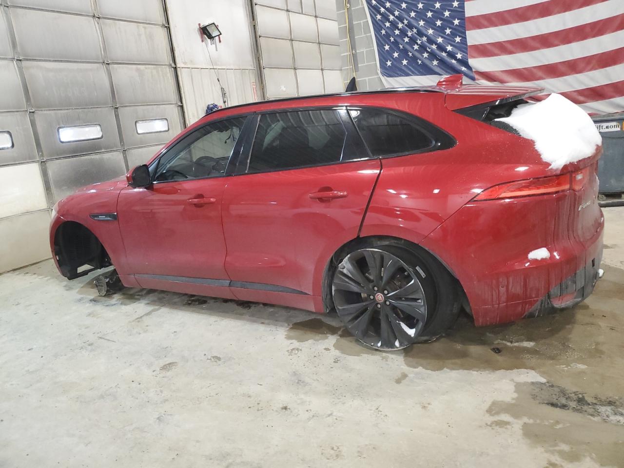 2017 Jaguar F-Pace - Image 2
