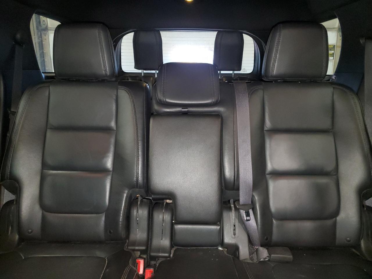 2014 Ford Explorer - Image 10