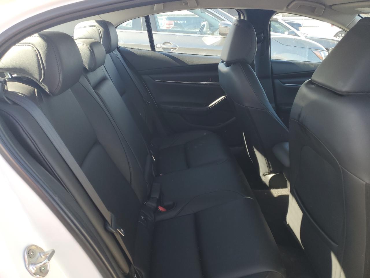 2021 Mazda 3 - Image 10