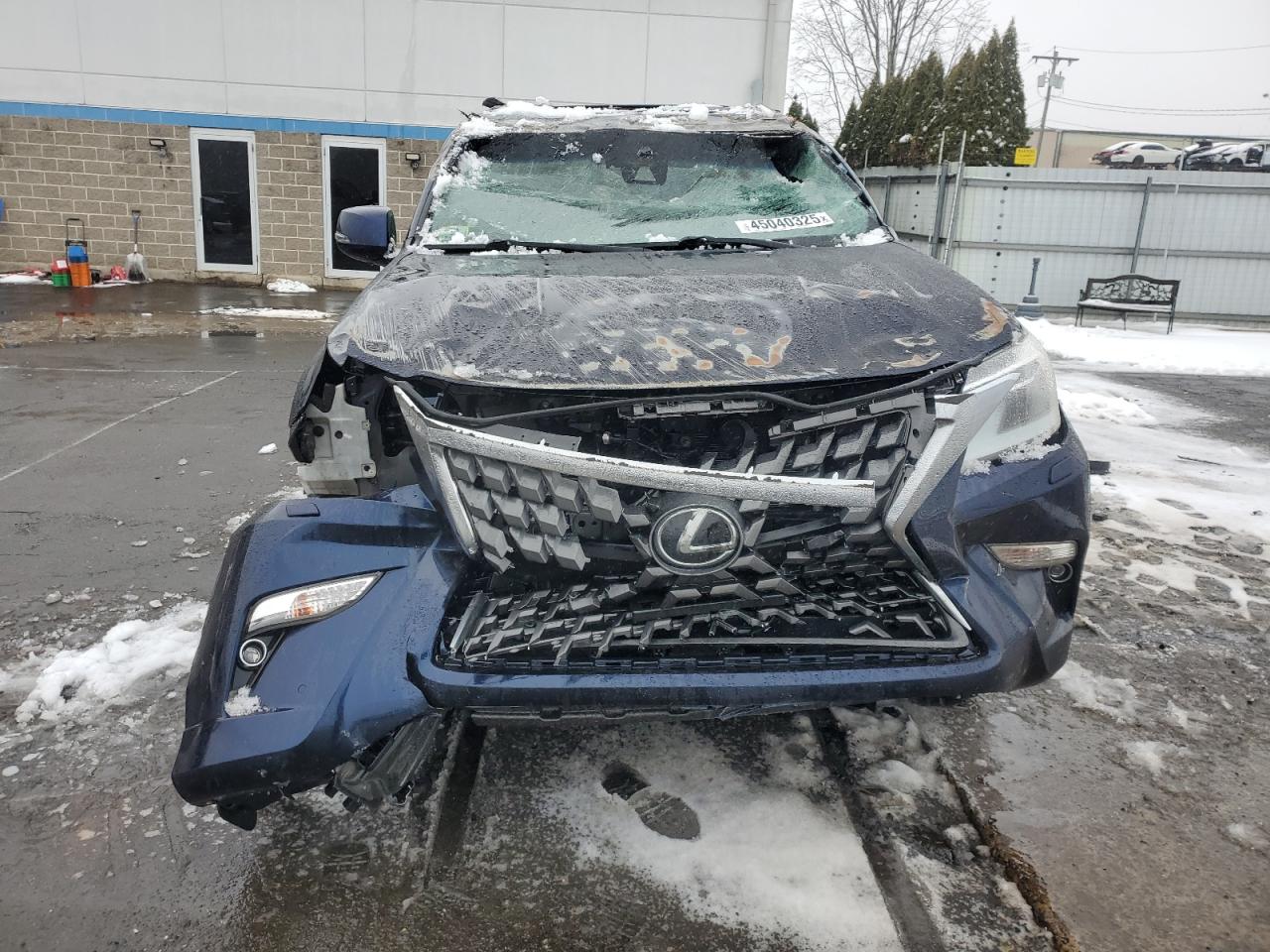 2021 Lexus GX - Image 5