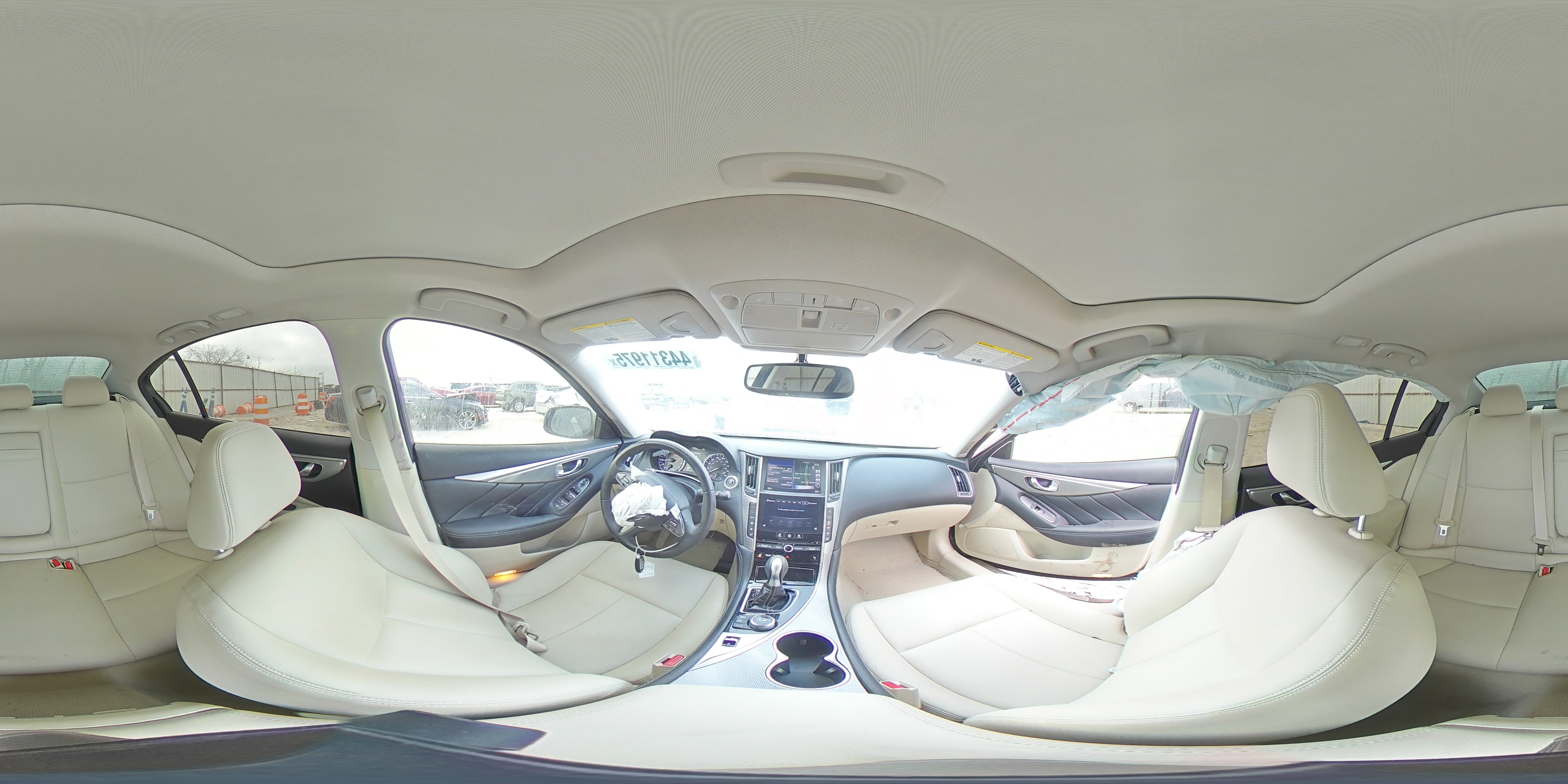 2015 Infiniti Q50 - Image 13