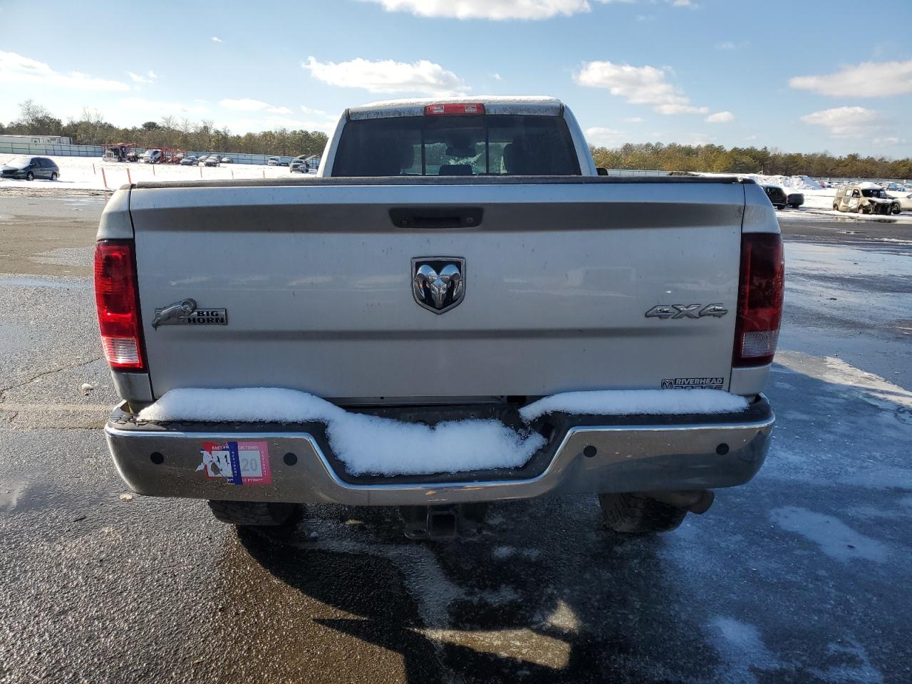 2016 RAM 2500 - Image 6