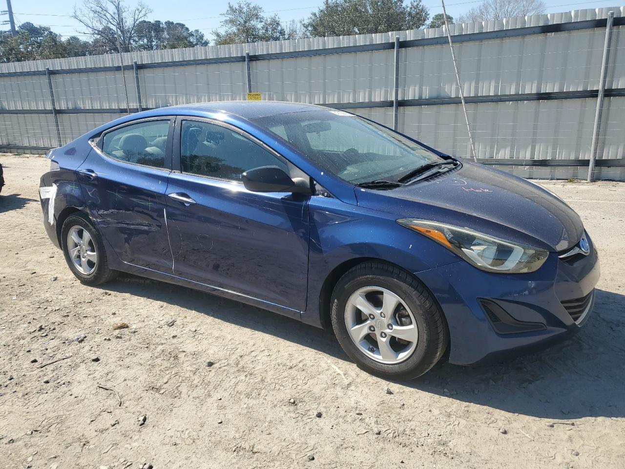 2015 Hyundai Elantra - Image 4