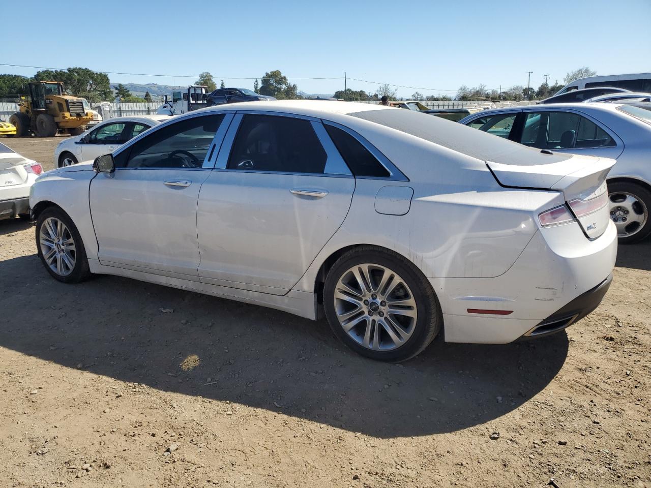 2014 Lincoln MKZ - Image 2