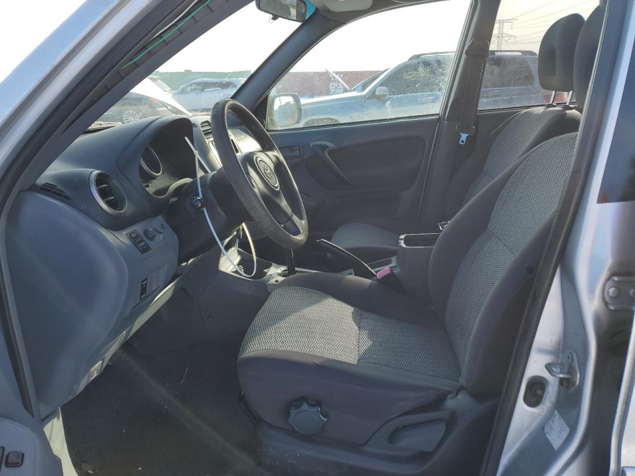 2002 Toyota RAV 4 - Image 7