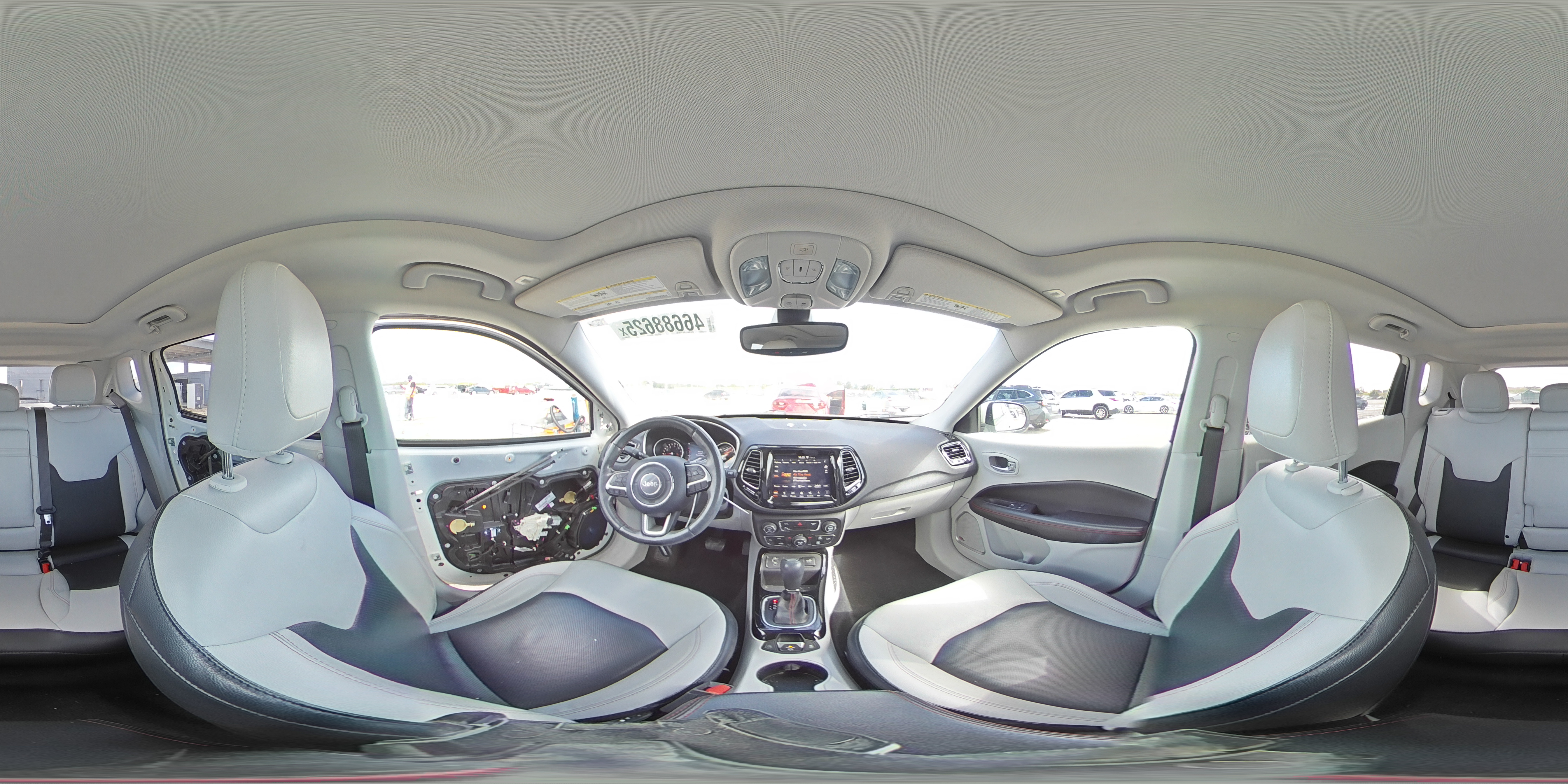 2019 Jeep Compass - Image 14
