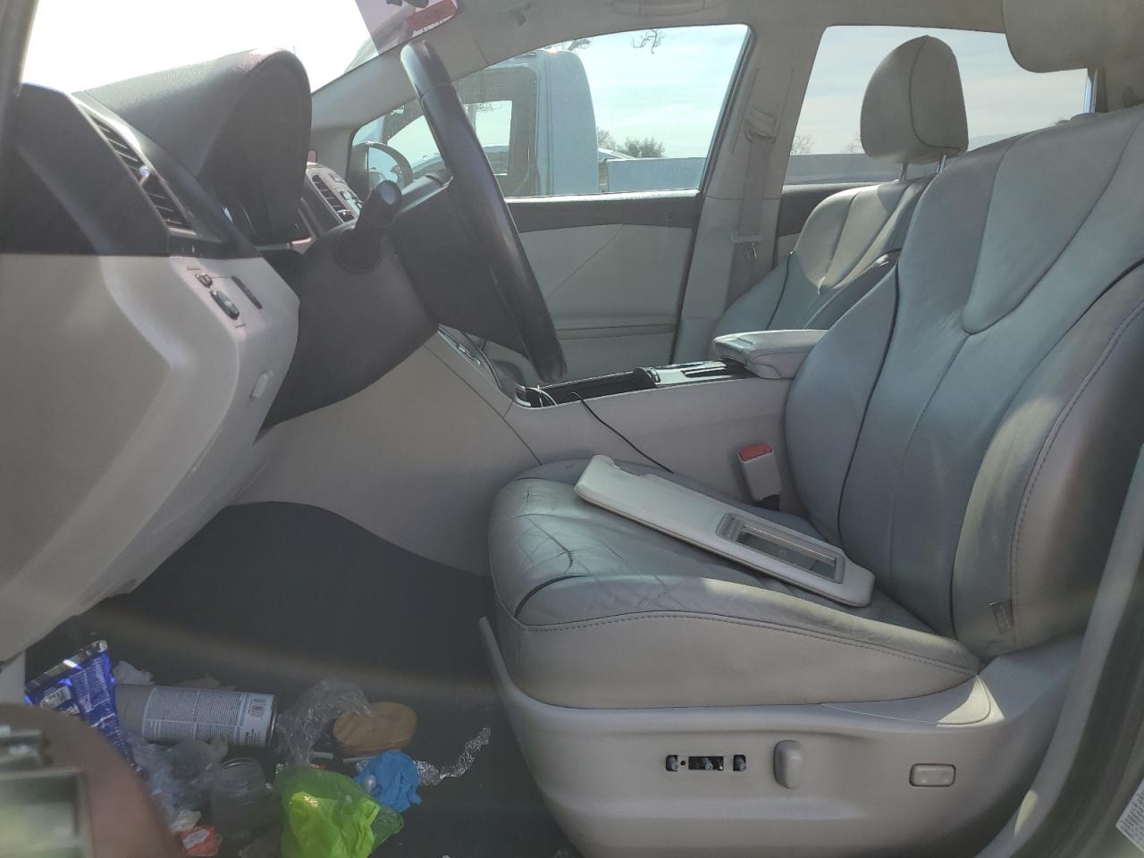 2009 Toyota Venza - Image 7