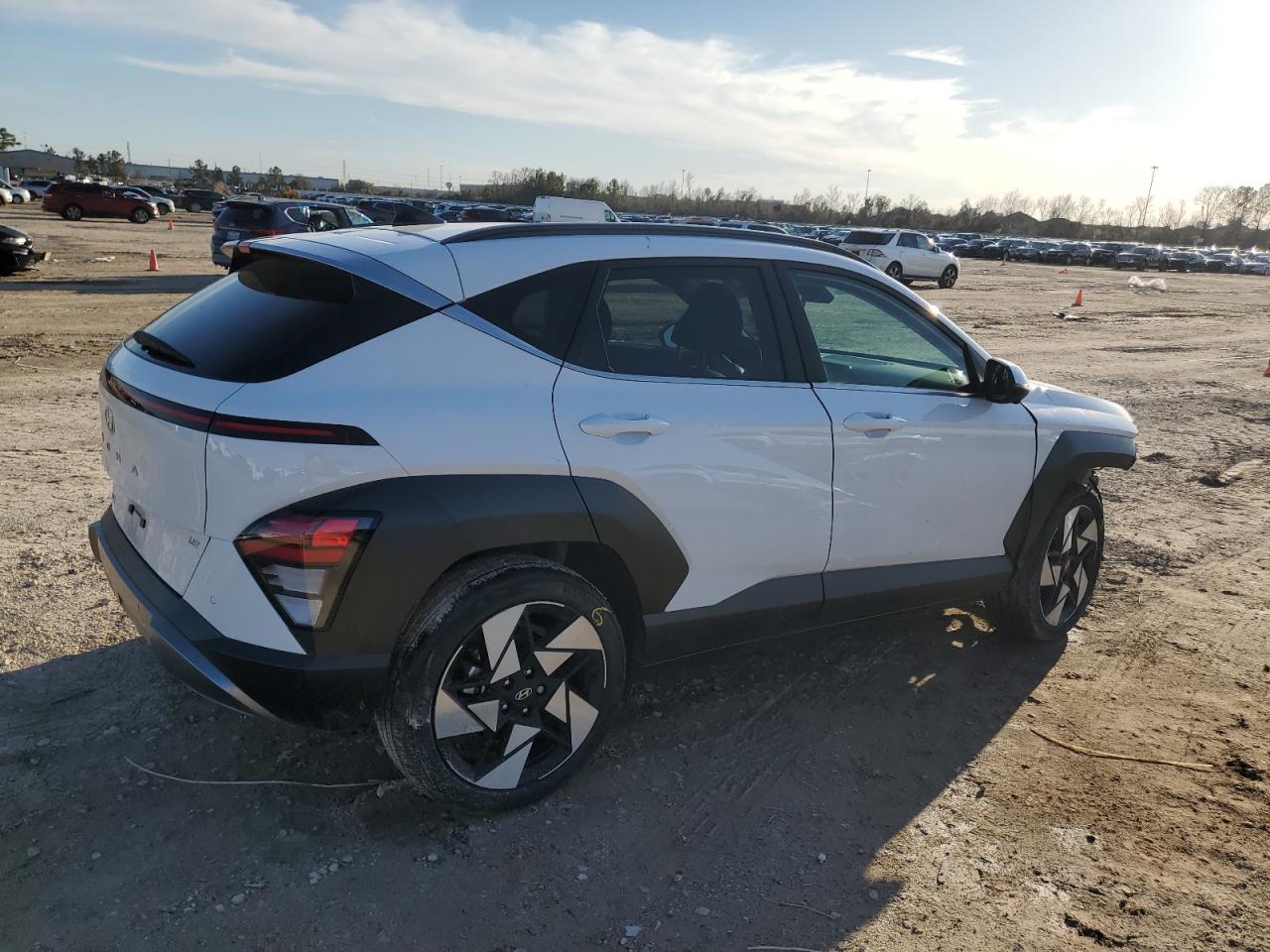 2024 Hyundai Kona - Image 3