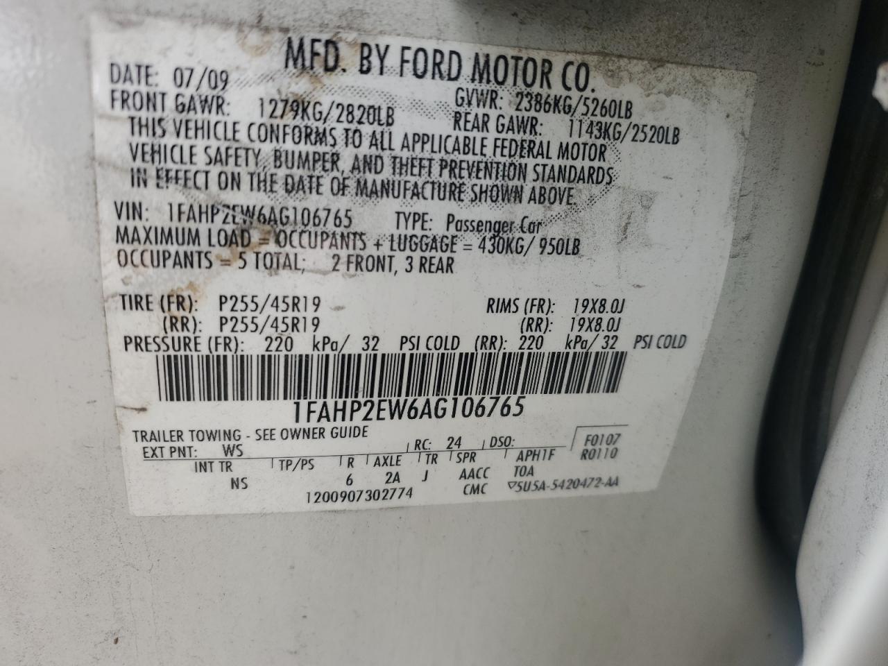 2010 Ford Taurus - Image 12