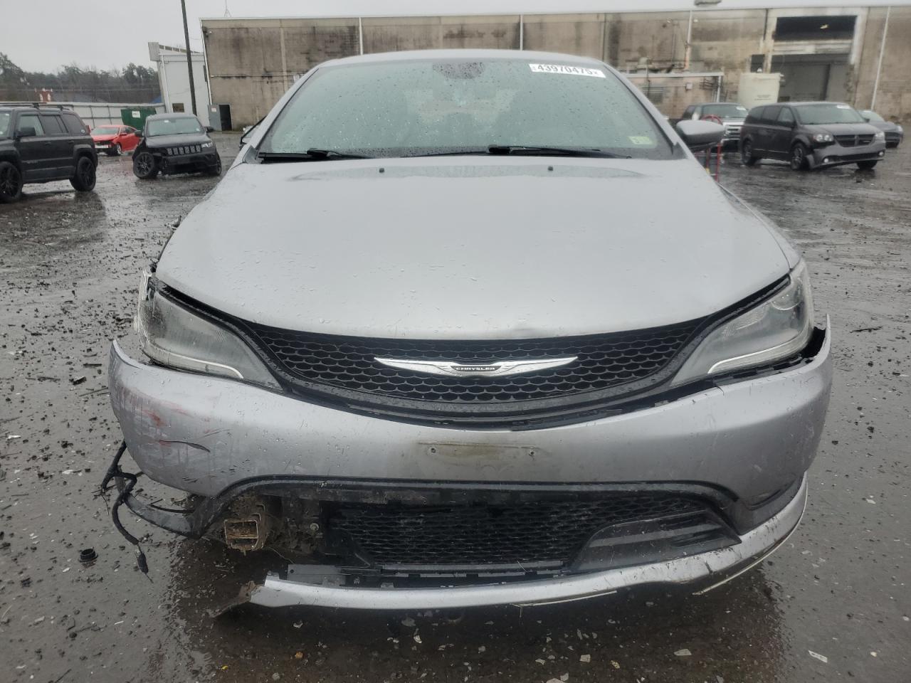 2015 Chrysler 200 - Image 5
