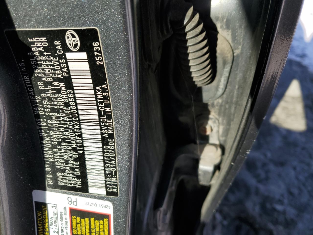2012 Toyota Camry - Image 13