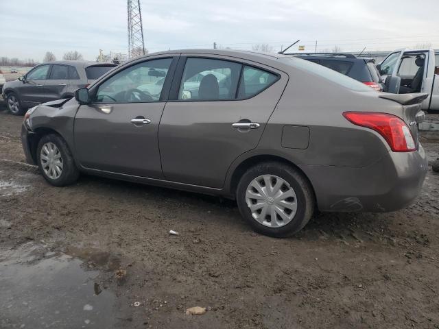  NISSAN VERSA 2015 Сірий