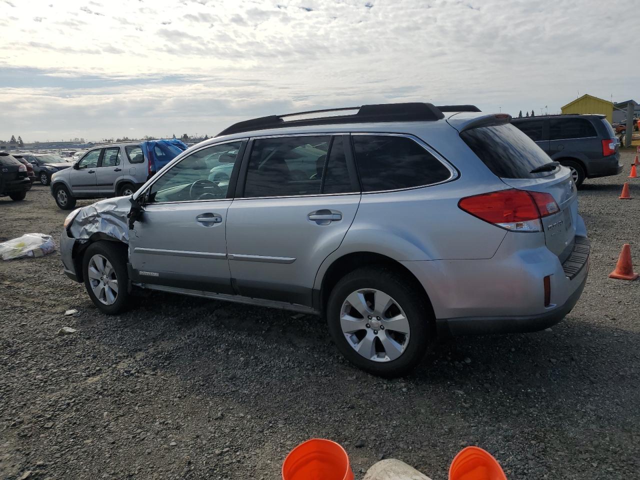 2012 Subaru Outback - Image 2