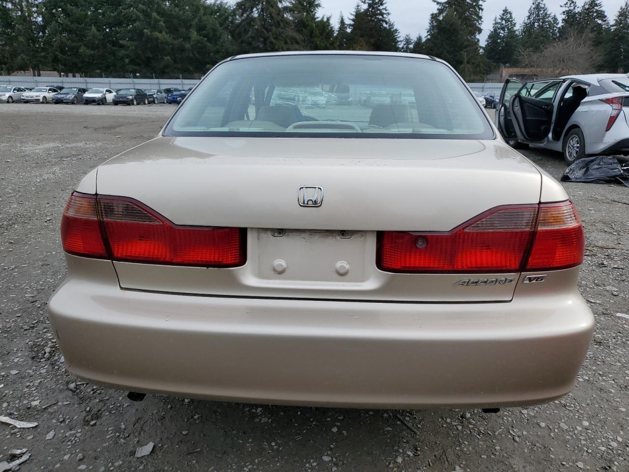 2000 Honda Accord - Image 6