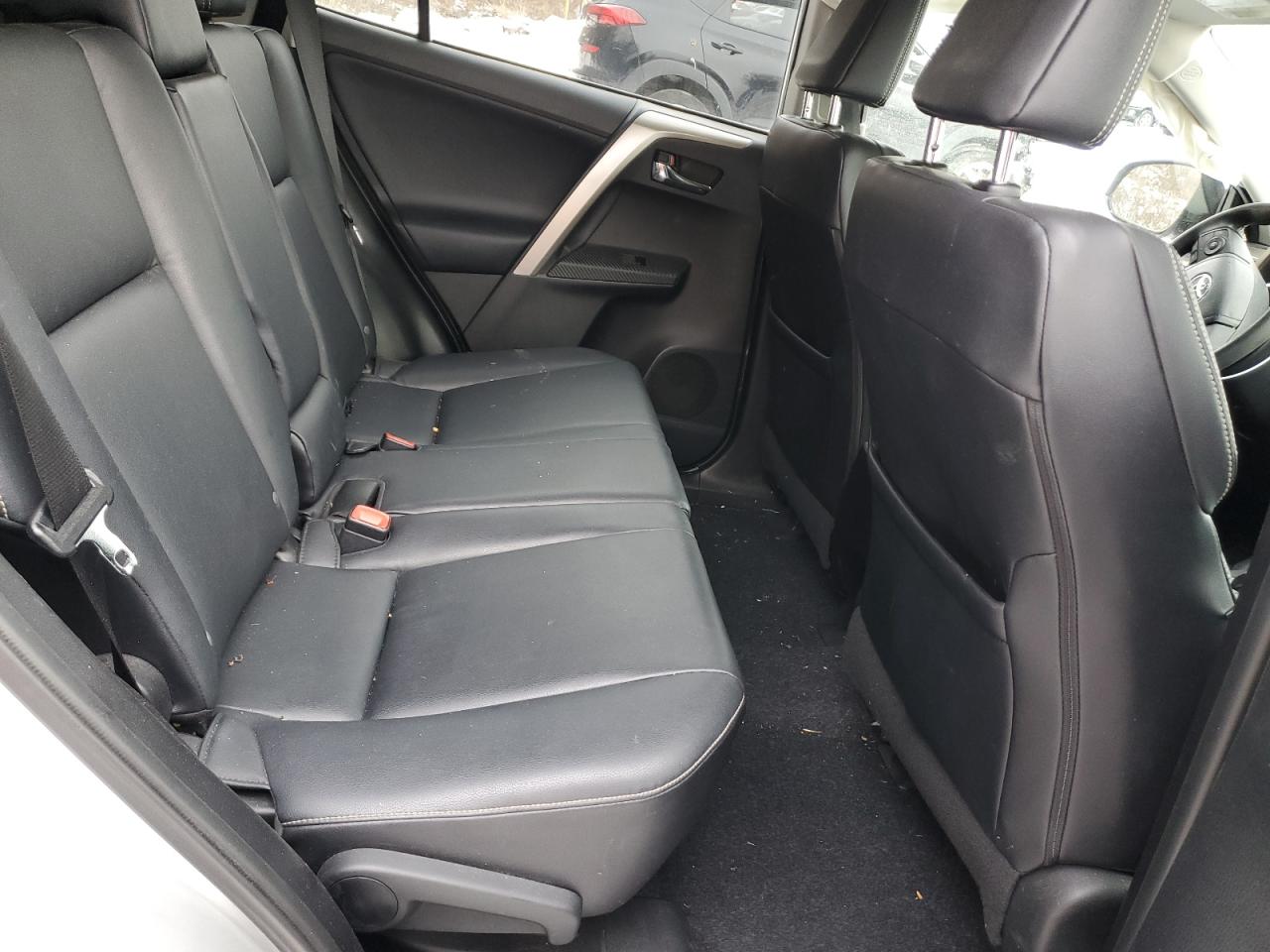 2013 Toyota RAV 4 - Image 11