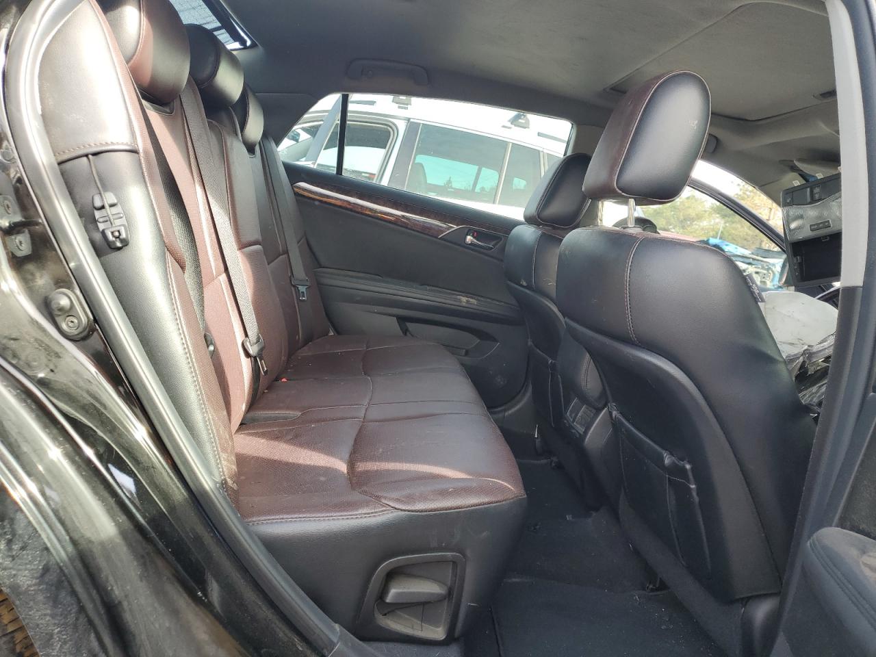 2011 Toyota Avalon - Image 10
