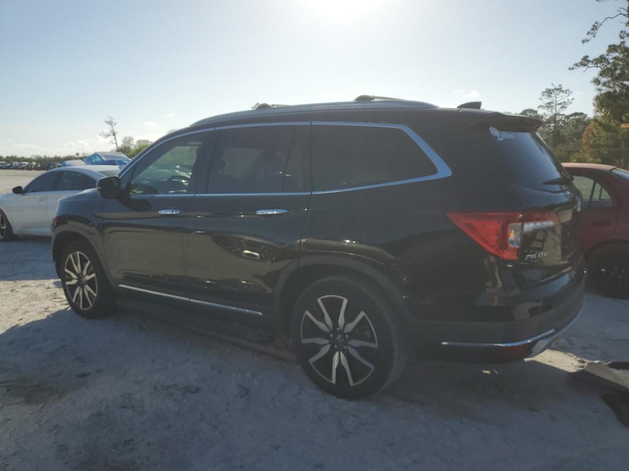 2021 Honda Pilot - Image 2