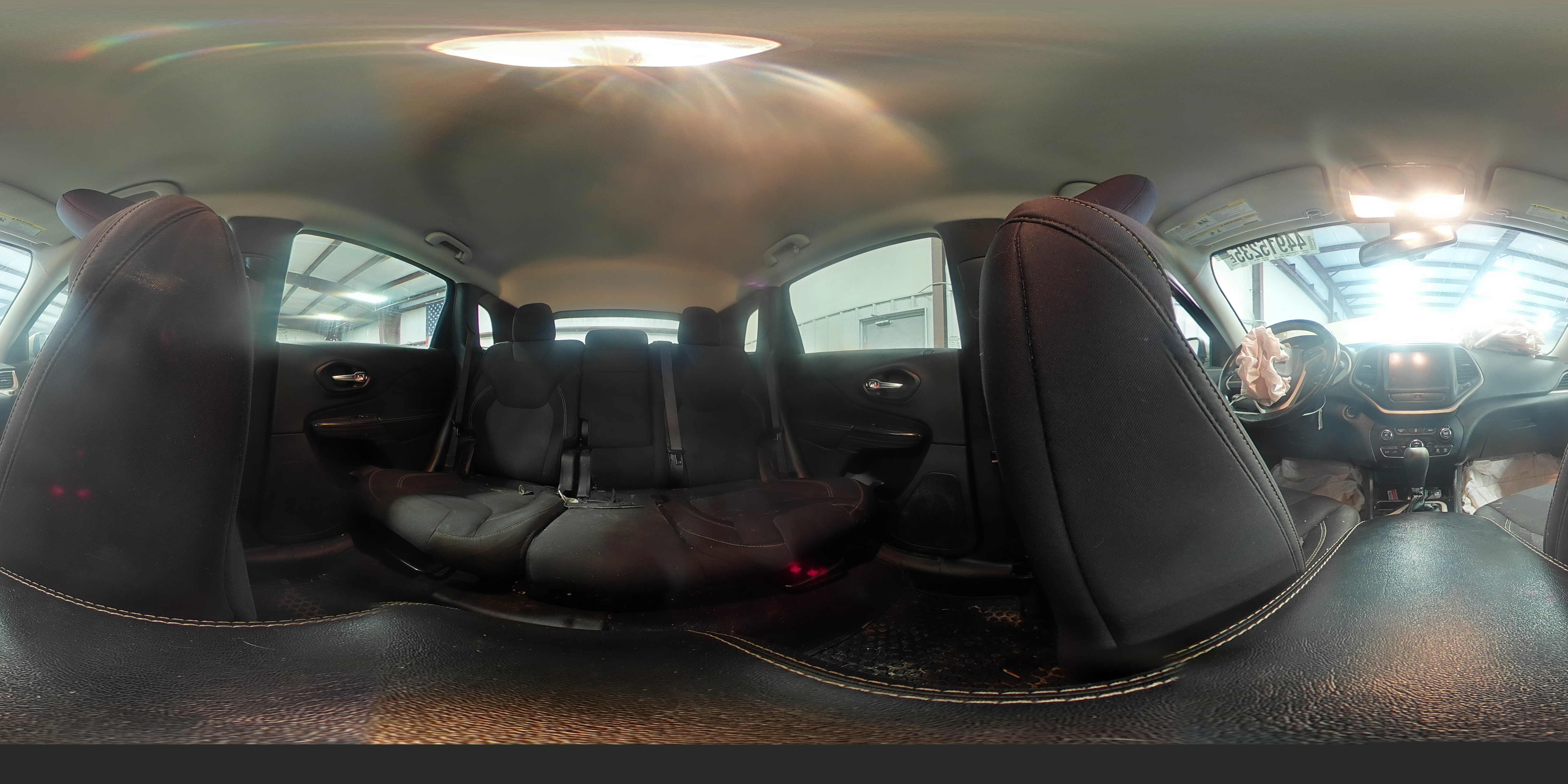 2015 Jeep Grand Cherokee - Image 14