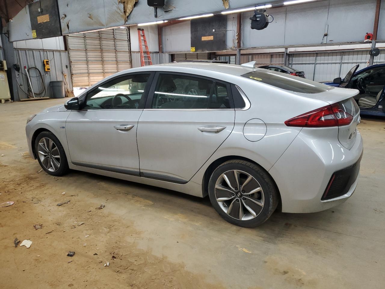 2019 Hyundai IONIQ - Image 2